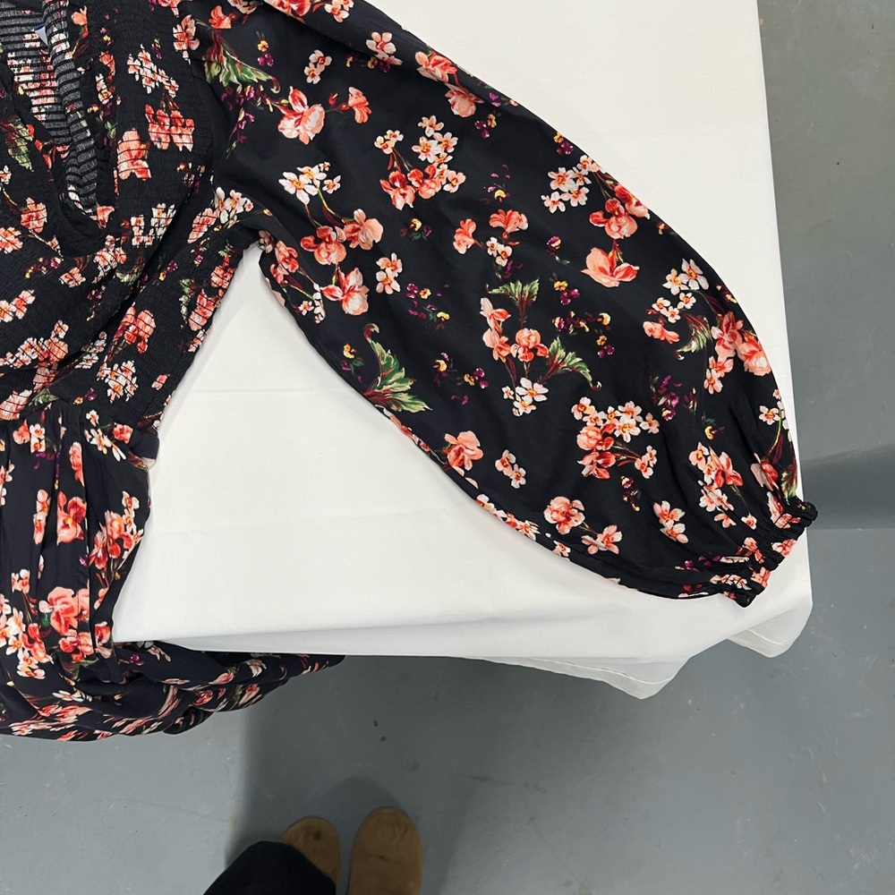 Old Navy Black Floral Long Sleeve Dress Medium NWT - Picture 8 of 9